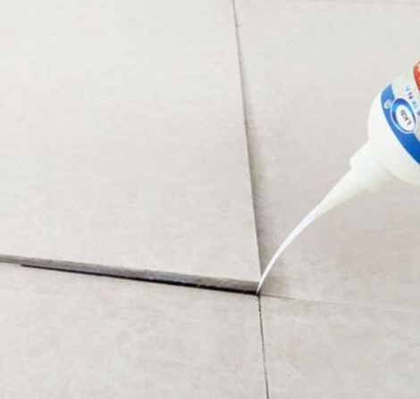 全南瓷砖空鼓维修公司分享卫生间瓷砖脱落的原因可能有以下几点